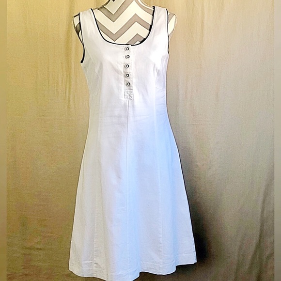 Isaac Mizrahi Dresses & Skirts - Isaac Mizrahi Dress 🌵